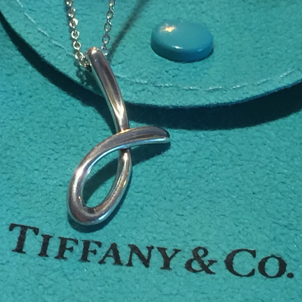 Tiffany & Co. “J” Necklace Elsa Peretti Authentic